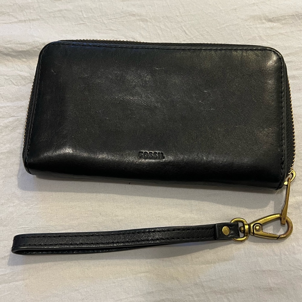 Fossil Wristlet Wallet